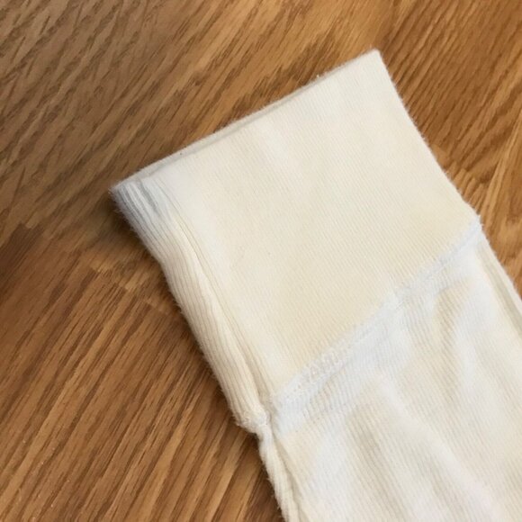 Vtg American Eagle Outfitter 1977 Athletic Fit Long Sleeve Cream Shirt Med Y2K - Picture 6 of 12